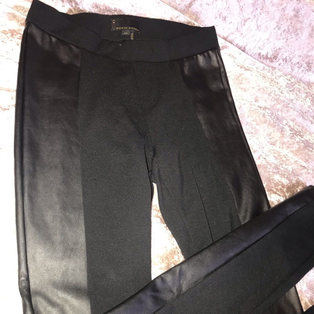 Buffalo leather side leggings!